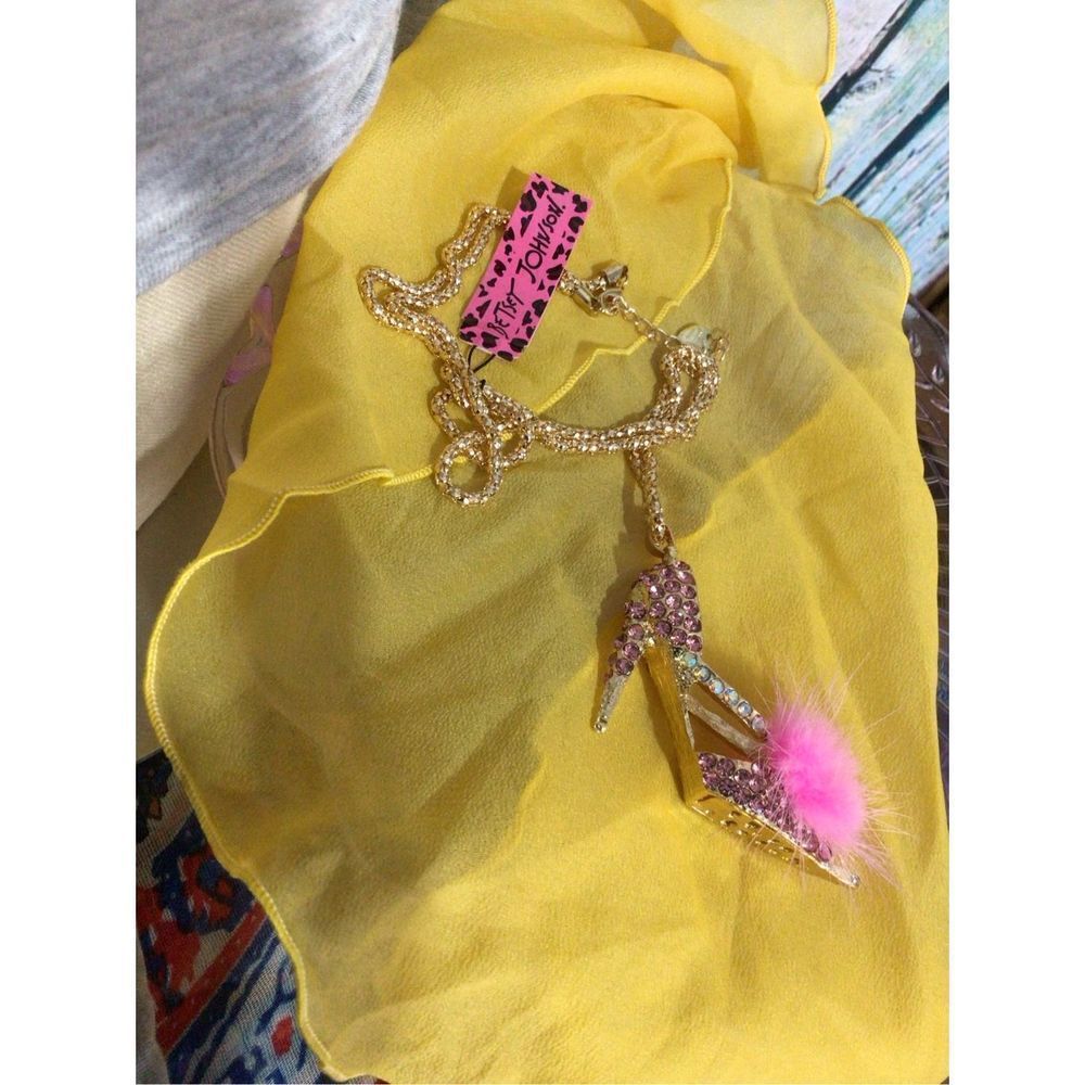 NWT Betsey Johnson Pink & Gold Rhinestone Shoe Pendant Adjustable Chain - Picture 11 of 15